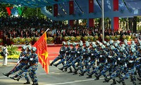 Военный парад в честь 40-летия cо Дня воссоединения Вьетнама