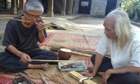 Своеобразный духовой музыкальный инструмент «Кхенбе» народности Тхай в долине Мыонгло