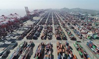 Китай пообещал ответить в случае, если США обострят торговую напряженность