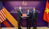 Вьетнам подарил России, Японии и США предметы медицинского назначения для борьбы с коронавирусом