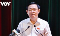 Председатель НС СРВ Выонг Динь Хюэ провел встречу с избирателями в Хайфоне