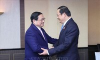 Премьер-министр Лаоса Сонексай Сифандоне с супругой посетят Вьетнам с официальным визитом 