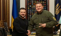 Президент Украины сменил главнокомандующего вооруженными силами Украины