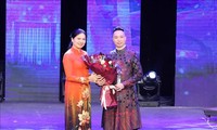Запуск «Недели аозай 2024 года» и художественной программы «Краски вьетнамского платья аозай»
