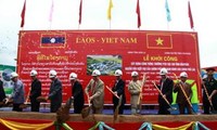 Đẩy mạnh hợp tác phát triển giữa các tỉnh biên giới Việt - Lào