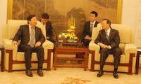 Thứ trưởng Bộ Ngoại giao Việt Nam làm việc tại Trung Quốc