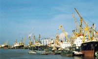 Thành phố Hải Phòng tạo điều kiện thu hút vốn đầu tư nước ngoài trong năm 2013
