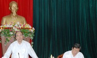 Phó Thủ tướng Nguyễn Xuân Phúc làm việc với tỉnh Kon Tum