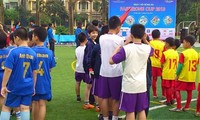 Tưng bừng ngày hội bóng đá cộng đồng dành cho trẻ em Faster One Cup 2013