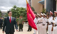 Thủ tướng Nguyễn Tấn Dũng làm việc với lãnh đạo tỉnh Gia Lai