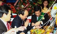Tưng bừng Tết cổ truyền Bun Pi May - Lào tại Việt Nam