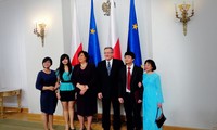 Tiến sĩ khoa học Mai Xuân Lý được tổng thống Ba Lan phong học hàm Giáo sư