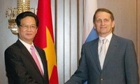 Thủ tướng Nguyễn Tấn Dũng hội kiến với Chủ tịch Đuma Quốc gia Nga Sergey Naryskin