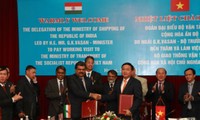 Việt Nam và Ấn Độ tăng cường hợp tác giao thông vận tải
