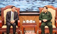 Bộ trưởng Quốc phòng Việt Nam Phùng Quang Thanh tiếp Thứ trưởng Quốc phòng Indonesia