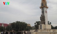 Người Việt tại Campuchia dâng hương nhân ngày 27/7