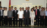 Tăng cường vai trò của các cơ quan đại diện của Việt Nam tại Lào