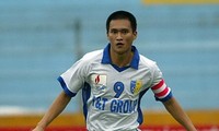Cầu thủ Công Vinh được đề cử danh hiệu cầu thủ Đông Nam Á xuất sắc nhất năm 2013