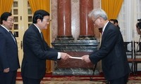 Chủ tịch nước Trương Tấn Sang tiếp Đại sứ trình quốc thư