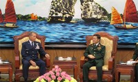 Việt Nam - Hoa Kỳ thúc đẩy hợp tác về vận tải quân sự