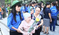 Thanh niên tình nguyện Thủ đô phục vụ Quốc tang Đại tướng Võ Nguyên Giáp