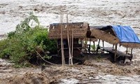 Nghệ An, Hà Tĩnh triển khai các biện pháp ứng phó với mưa lũ