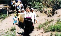 Trang phục của phụ nữ dân tộc Thái 