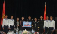 Hội phụ nữ người Việt tại Cộng hòa Séc ủng hộ Quỹ Vì Trường Sa