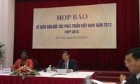 Họp báo giới thiệu Diễn đàn đối tác phát triển Việt Nam 