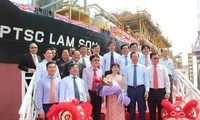 Lễ đặt tên kho nổi, xử lý, chứa và xuất dầu "PTSC Lam Sơn" tại Singapore 