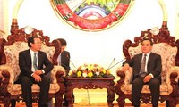 Thủ tướng Lào tiếp Đoàn lãnh đạo Văn phòng Chính phủ Việt Nam
