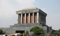 Ngày 6/12, Lăng Chủ tịch Hồ Chí Minh mở cửa đón khách trở lại