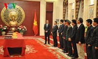 Đại sứ Việt Nam tại Trung Quốc trình Quốc thư