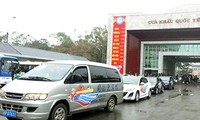 Cho phép xe du lịch tự lái qua biên giới Việt - Trung