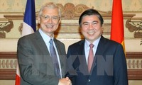Chủ tịch Quốc hội Cộng hòa Pháp kết thúc tốt đẹp chuyến thăm chính thức Việt Nam