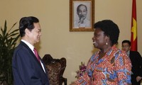 Thủ tướng Nguyễn Tấn Dũng tiếp bà Victoria Kwakwa, Giám đốc Quốc gia Ngân hàng Thế giới tại Việt Nam