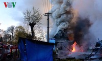 Cháy lớn ở chợ của người Việt tại biên giới Séc – Đức