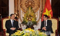 Phó Thủ tướng, Bộ trưởng Bộ Ngoại giao Phạm Bình Minh tiếp Bí thư khu ủy Quảng Tây, Trung Quốc