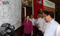 Chủ tịch Quốc hội Nguyễn Thị Kim Ngân giám sát công tác bầu cử tỉnh Hậu Giang