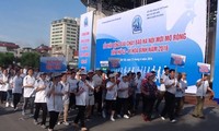 Phát động giải chạy Báo Hà Nội mới mở rộng vì hòa bình 2016