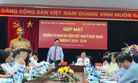 Ban chỉ đạo công tác thông tin đối ngoại gặp gỡ các trưởng cơ quan đại diện Việt Nam tại nước ngoài