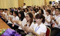 Giao lưu Thắp sáng ước mơ Thủ khoa Hà Nội năm 2016 - “Thủ khoa với khởi nghiệp”