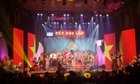Đài Tiếng nói Việt Nam tổ chức chương trình nghệ thuật Tết Độc lập