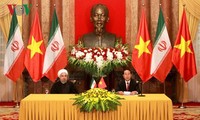 Chủ tịch nước Trần Đại Quang hội đàm với Tổng thống Iran Hassan Rouhani 