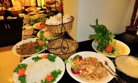 “Bữa ăn trưa cuối năm” ở Pháp quyên góp giúp đồng bào miền Trung