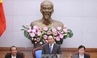 Thủ tướng Nguyễn Xuân Phúc: Không để tình trạng ùn tắc giao thông trong dịp Tết