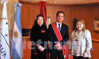 Argentina trao tặng Huân chương cho Đại sứ Việt Nam