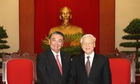 Tổng Bí thư Nguyễn Phú Trọng tiếp Chủ tịch Hạ viện Nhật Bản Oshima Tadamori