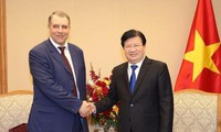 Khuyến khích doanh nghiệp dầu khí Nga mở rộng đầu tư vào Việt Nam  