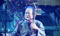 Nghệ sĩ nhân dân Xuân Hoạch cống hiến hết mình cho nghệ thuật âm nhạc dân gian